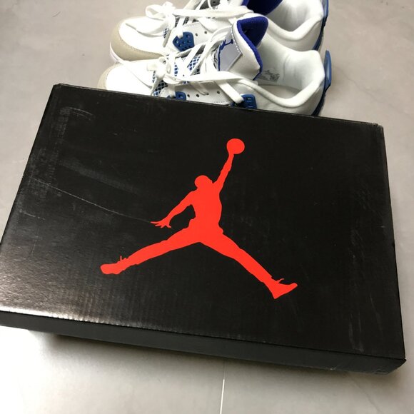 Air Jordan 4 Men\'s shoe size 10 main image 4